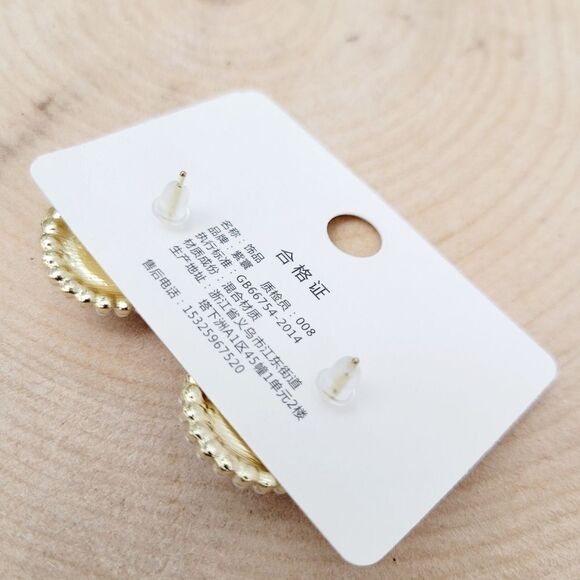 Brand New Gold Tone Pearl Victorian Style Earrings - Picture 5 of 6